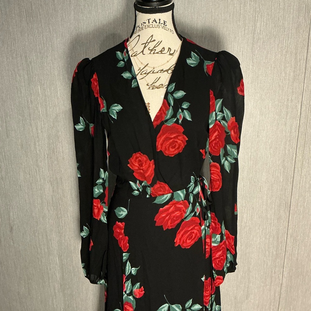 Reformation Black and Red Floral Long Sleeve Dress Size Medium - Picture 15 of 16